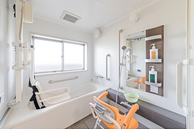 Walk-in Tub with Door